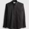 Camisa formal de corte entallado