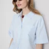 Camisa Oxford corta de corte cuadrado y manga corta