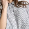 Camisa Oxford corta de corte cuadrado y manga corta