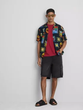Camisas con estampado «Resort» y cuello revere