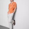 Camisas de estilo resort con estampado floral abstracto