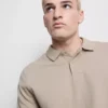 Camisas de manga corta