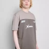 Camiseta bicolor de Urban Studio
