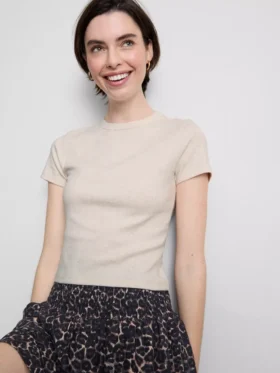 Camiseta básica para bebé con alto contenido en algodón