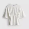 Camiseta con corte imperio