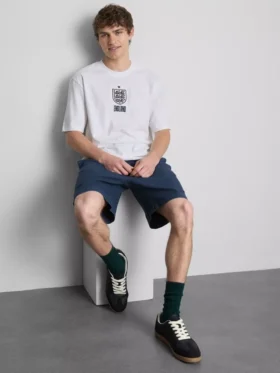 Camiseta con el escudo de Inglaterra