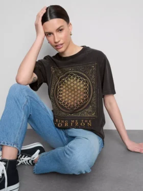 Camiseta con estampado «Bring me the horizon»