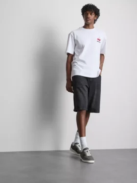 Camiseta con estampado de cerezas