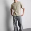 Camiseta con número bordado