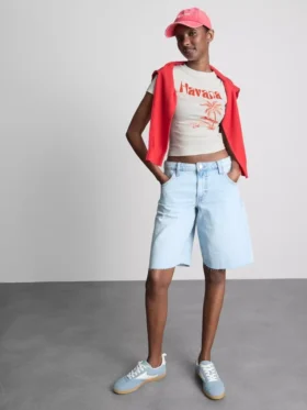 Camiseta corta «Havana» con estampado gráfico, con alto contenido en algodón