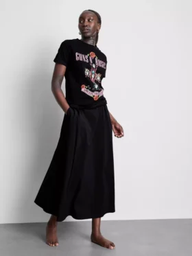 Camiseta de algodón con el álbum «Music» de Guns N’ Roses