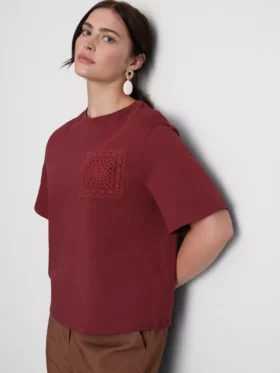 Camiseta de algodón de manga corta tejida a ganchillo