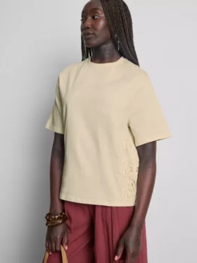 Camiseta de algodón de manga corta tejida a ganchillo