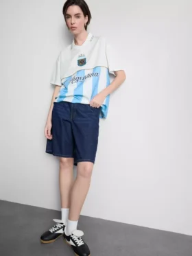 Camiseta de fútbol argentina con cuello