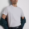Camiseta de manga corta elástica de corte entallado en pantalones cortos