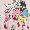 Camiseta de pijama con estampado de Hello Kitty y sus amigos