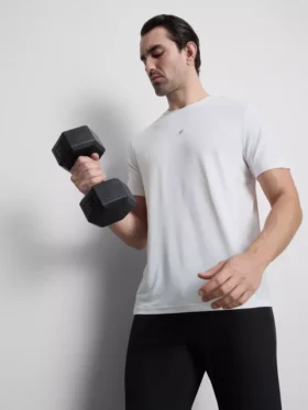Camiseta deportiva de manga corta