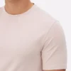 Camiseta elástica de corte entallado