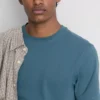 Camiseta elástica de corte entallado