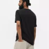 Camiseta elástica de corte entallado