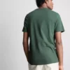 Camiseta elástica de corte entallado