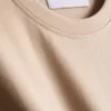 Camiseta elástica de corte entallado