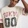 Camiseta gráfica de manga corta con efecto desgastado «Tokyo»