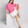 Camiseta oversize con estampado gráfico en color habana, con alto contenido en algodón