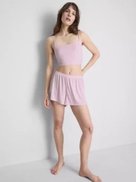 Camiseta sin costuras de corte corto