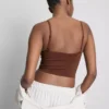 Camiseta sin costuras de corte corto
