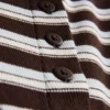 Camiseta sin mangas con botones, con alto porcentaje de algodón