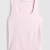Camiseta sin mangas con cuello cuadrado