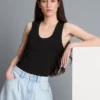 Camiseta sin mangas con cuello redondo y espalda nadadora