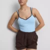 Camiseta sin mangas con escote corazón de alto contenido en algodón