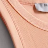 Camiseta sin mangas con espalda nadadora de tejido acanalado con alto contenido en algodón