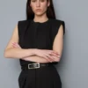 Camiseta sin mangas con hombreras