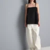 Camiseta sin mangas de algodón con bajo en forma de pañuelo