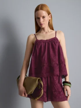 Camiseta sin mangas de algodón con bordado floral