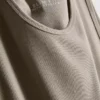 Camiseta sin mangas de corte entallado con canalé