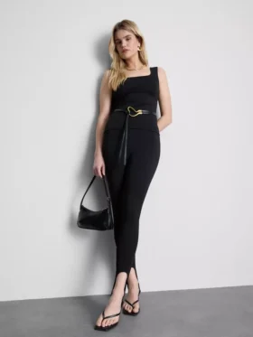 Camiseta sin mangas de crepé con tirantes anchos