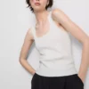 Camiseta sin mangas de punto con cuello cuadrado