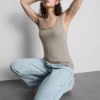Camiseta sin mangas elástica con alto contenido en algodón
