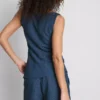 Camiseta sin mangas fruncida y arrugada de Paula Echevarría