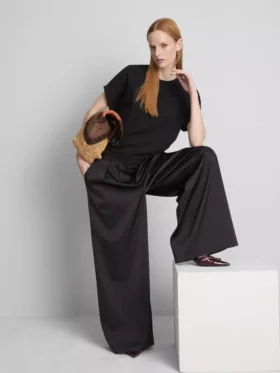 Camiseta «The Edit» con detalle en las costuras