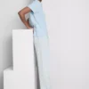 Camiseta y pijama con pantalón a rayas