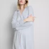 Camisón oversize de rayas estilo «boyfriend»