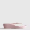Chanclas de cuña con pedrería