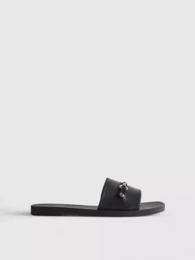 Chanclas de imitación de piel