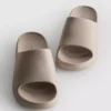 Chanclas moldeadas para piscina