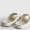 Chanclas moldeadas para piscina